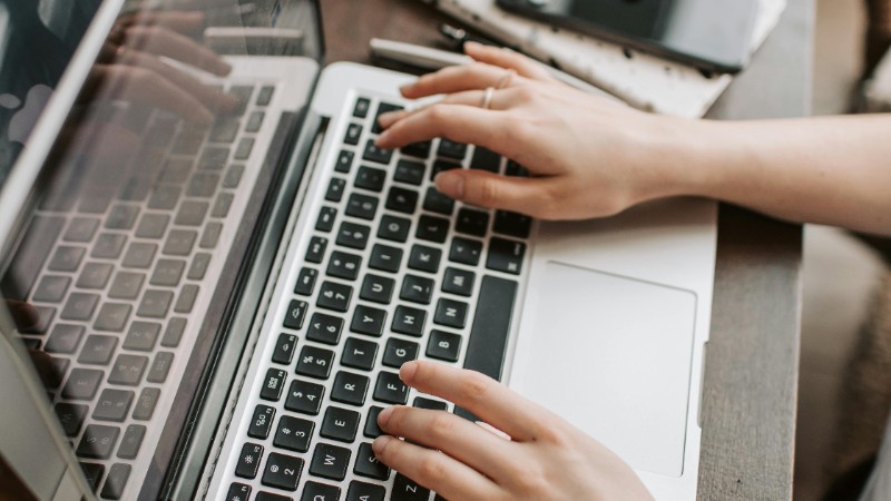 How to avoid online scams and hype: Is reading the ‘fine print’ enough anymore?